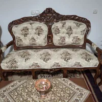مبل سلطنتی
