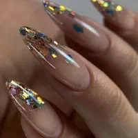 «آموزش آنلاین کاشت ناخن سرعتی.درخانه فقط۹۹۸ تومان»