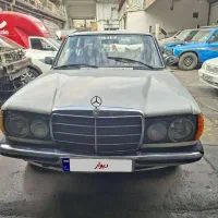 بنز دانشجویی مدل ۱۹۷۵