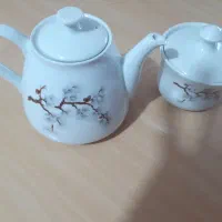 قوری وقندان چینی