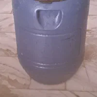 گالن ۲۰لیتری|ظروف نگهدارنده، پلاستیکی، یک‌بارمصرف|قزوین, |دیوار