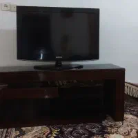 یک عددتلویزیون ال سی دی۳۲اینچ|تلویزیون و پروژکتور|ملایر, |دیوار