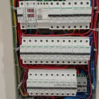 برقکار ماهر ساختمانی و صنعتی با 30سال تجربه وضمانت