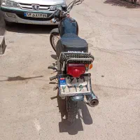 هندا ۱۲۵|موتورسیکلت|زارچ, |دیوار