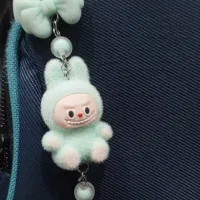 آویز های عروسک مخملی لبوبو|زیورآلات و اکسسوری|آمل, |دیوار