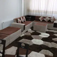 مبل ال کارکرده همراه با لمکده