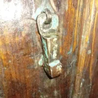 درب قدیمی چوبی|کلکسیون اشیاء عتیقه|حمیدیا, |دیوار