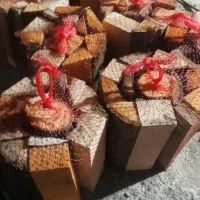 هیزم شومینه ای سایز شده و مرتب منظم و سالم