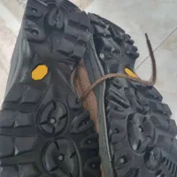 کفش|کیف، کفش، کمربند|هشتگرد, هشتگرد قدیم|دیوار