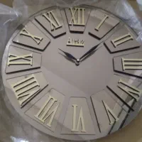 ساعت دیواری