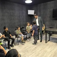 فن بیان، زبان بدن، هوش کلامی، مجری گری، بازیگری