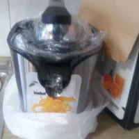 آبمیوه گیری بزرگ مارک بیشل