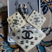 گردنبند و گوشواره