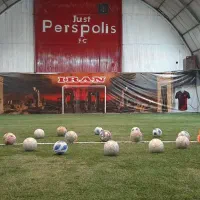 اجاره و رزرو چمن مصنوعی سرپوشیده..