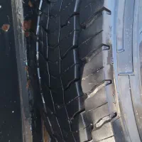 لاستیک نیسان سیمی با رینگ ترک در حد نو|قطعات یدکی و لوازم جانبی|رودبار, |دیوار