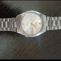 ساعت سیکو ۵|ساعت|قدس, شهرقدس|دیوار