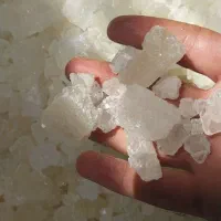 خرده نبات نگینی زعفرانی