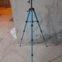 پایه دوربین عکاسی