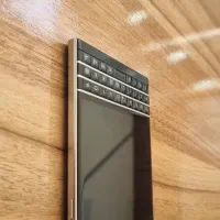 بلکبری پاسپورت بسیار تمیز/blackberry pasport|موبایل|مشهد, شاهد (شهرک غرب)|دیوار