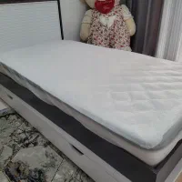 فروش تخت خواب وتشک برندآپادانا کاملا نو