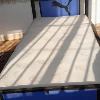 تختخواب فلزی