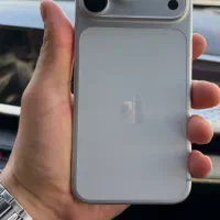 Iphone ProMax Ch 17 Silver