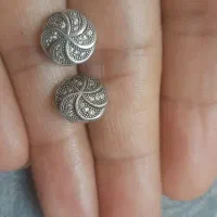 گوشواره میخی نقره نگین اتمی