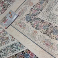 ۲ تخته فرش ۷۰۰ شانه ۱۲ متری گل برجسته بسیار تمیز|فرش|شهرضا, |دیوار