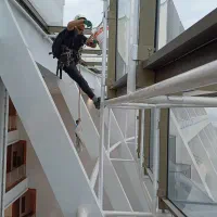 راپل .( کار در ارتفاع) بدون داربست .بند بازی|خدمات پیشه و مهارت|نور, |دیوار