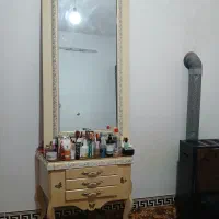 آیینه آرایشی