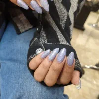 خدمات کاشت ناخن ارزان