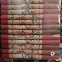 رژلب مدادی و ژل ابرو