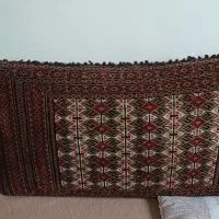 پشتی دستبافت