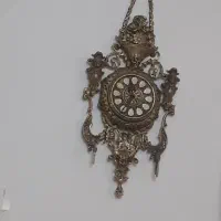 ساعت دیواری