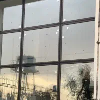 نصب و فروش برچسب ضد ریزش شیشه و موج انفجار