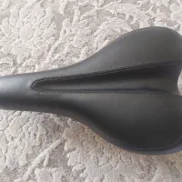 زین حرفه ای دوچرخه