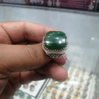 انگشتر نقره نگین یشم سبز
