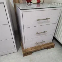 میز آرایش و آینه