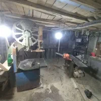 یک عدد عره ۶۰ + یک عدد سه کار با دینام تک فاز|ماشین‌آلات صنعتی|گلوگاه بابل (گلیا), |دیوار