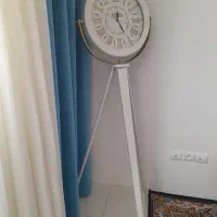 ساعت ایستاده