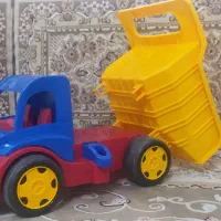 اسباب بازی کامیون