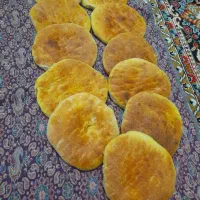 نان محلی دونه ای ۱۵ تومن،سمنو کیلو ۱۰۰