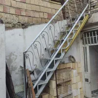 راه پله آهنی فلزی قابل معاوضه با تیر آهن
