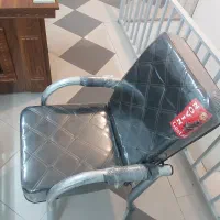 یکدست میز و صندلی اداری کامل و در حد نو|مبلمان اداری|سمنان, |دیوار