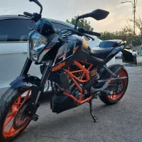 موتور KTM Duke 250 cc مشکی نارنجی در حد