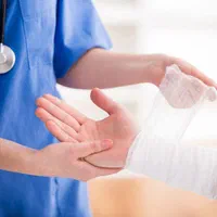 خدمات پرستاری تزریقات وصل سرم تراپی فصد خون درمنزل|خدمات آرایشگری و زیبایی|تهران, صادقیه|دیوار