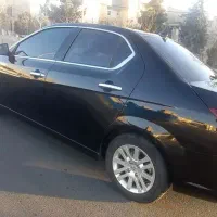 خودروی دنا پلاس ۶ دنده مشکی متالیک مدل آخر ۴۰۳