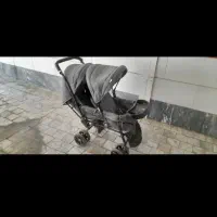 کالسکه دوقلو