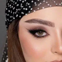 آموزش میکاپ تخصصی در سالن ماه بیوتی