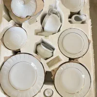 سرویس کامل ۱۲ نفره زرین